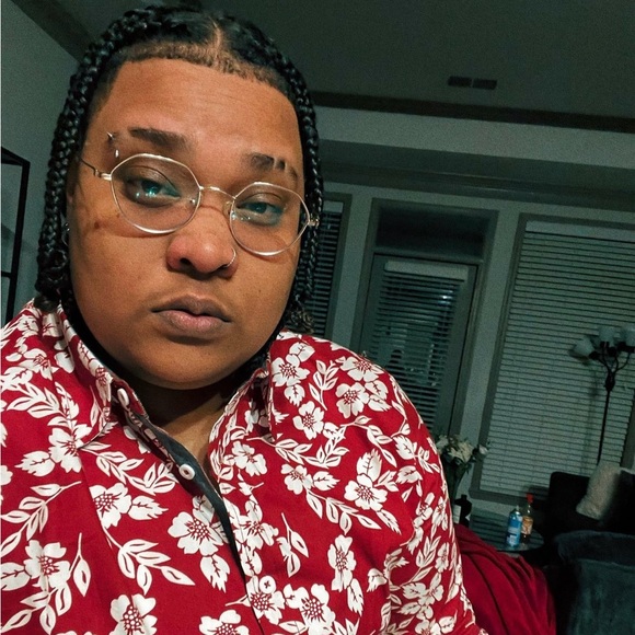 Meet your Posher, Rusheen - Picture 2 of 4